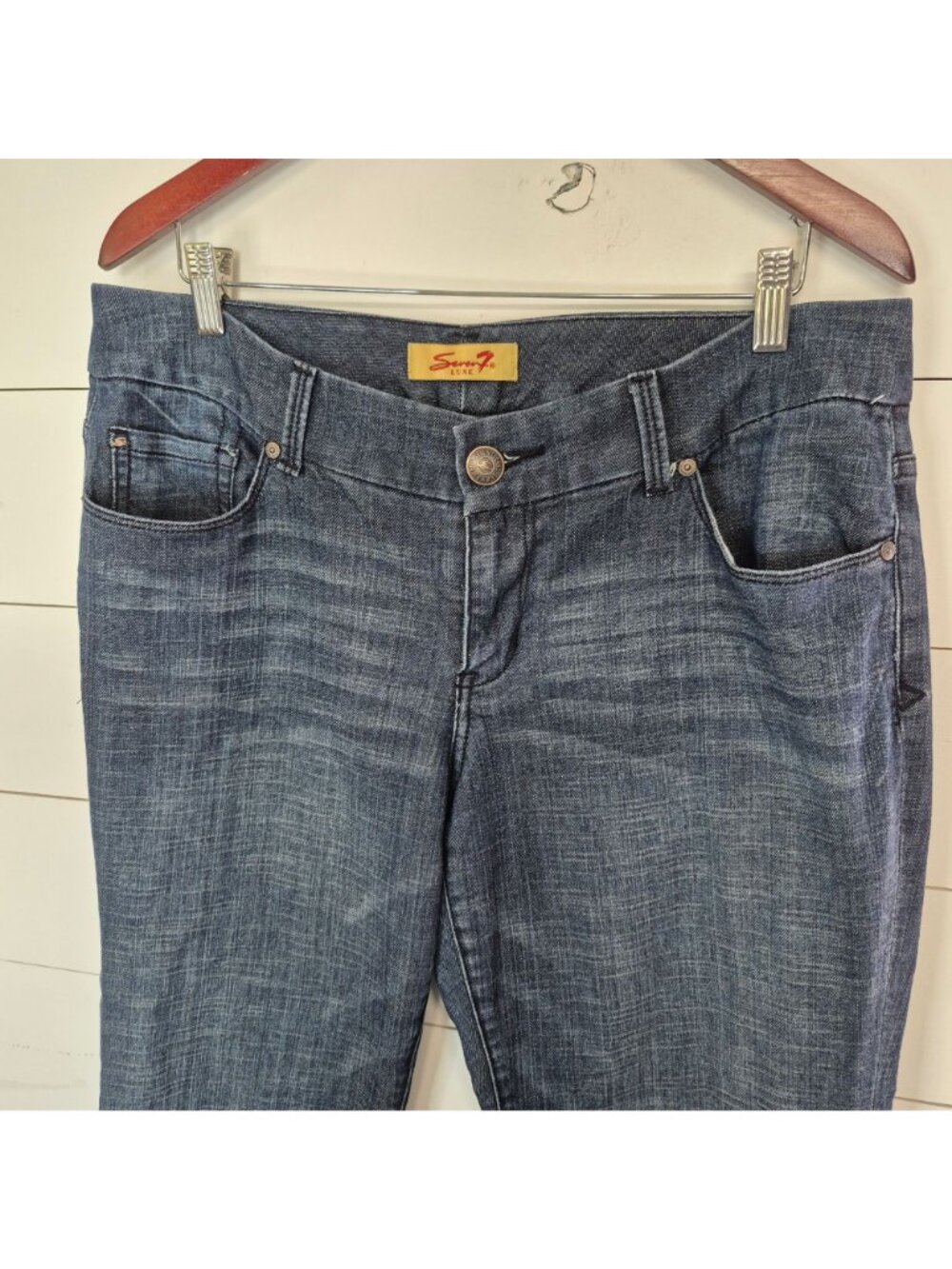 Seven7 Luxe Women's Bootcut Jeans With Back Studded Pockets Size 16 - Picture 2 of 8